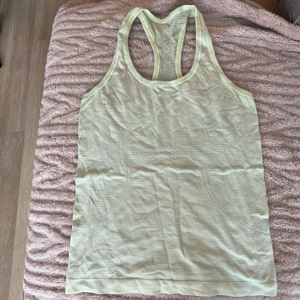 Lululemon Swiftly Tech Tank